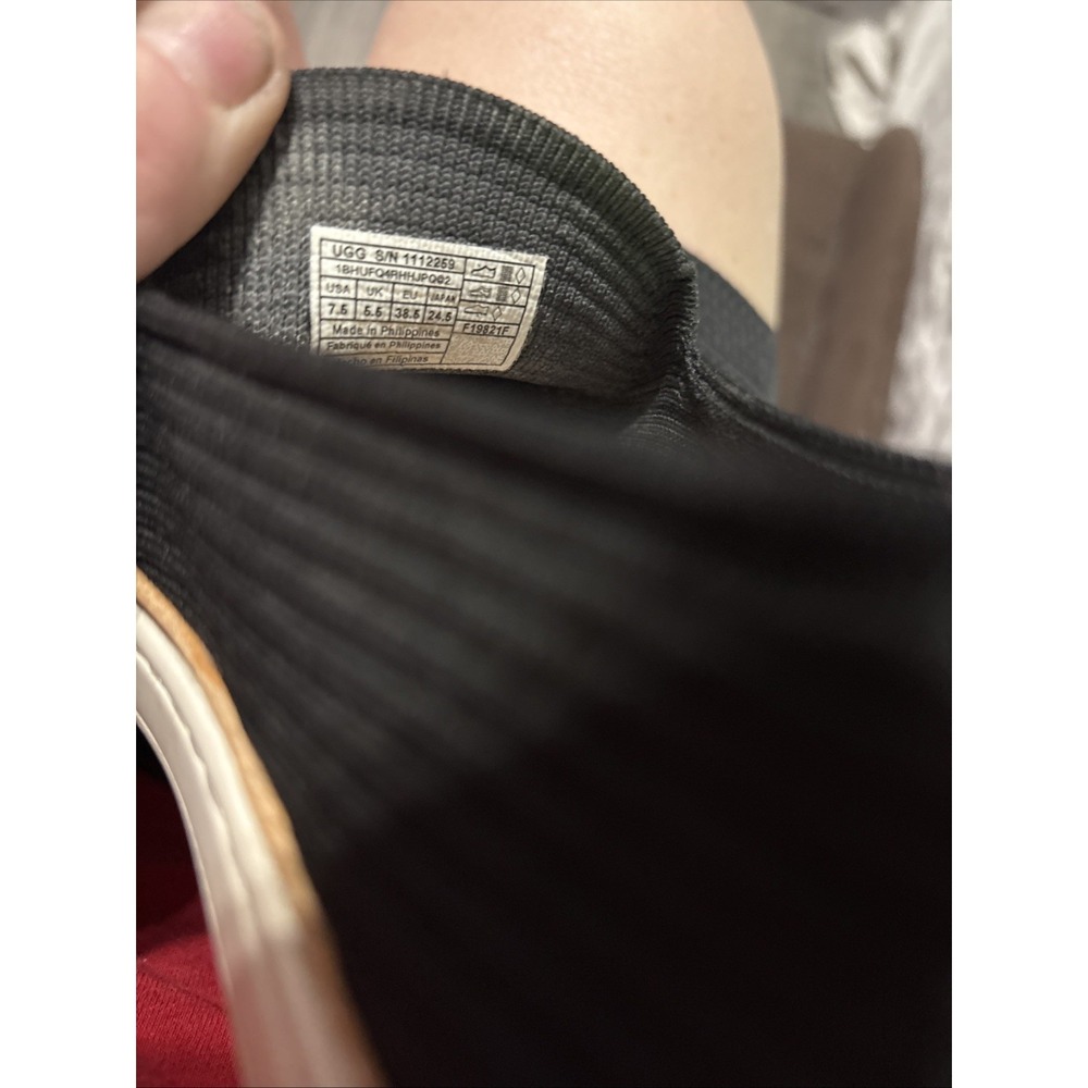 UGG Solid Black Fabric W/ Leather Trim Slip On Casual Shoes US Size 7.5 Women - Picture 9 of 10